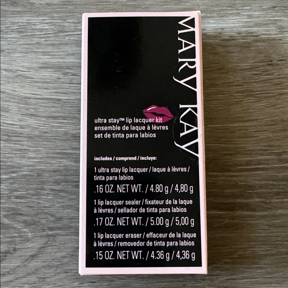 Plum Ultra Stay Lip Lacquer Kit - Limited Edition Mary Kay - Discontinued.